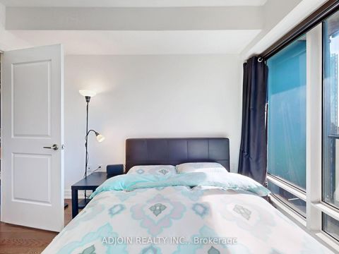 Photo 8 at 5303 - 8 The Esplanade, Waterfront Communities C8, Toronto