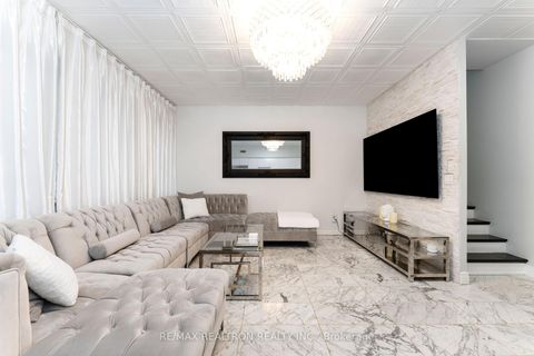 Photo 8 at Th16 - 57 East Liberty Street, Niagara, Toronto