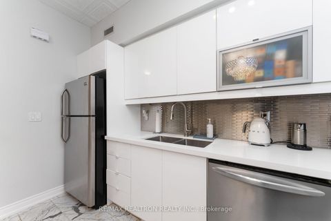 Photo 10 at Th16 - 57 East Liberty Street, Niagara, Toronto