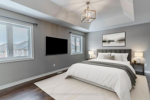 Photo 7 at 878 Green Street, Lefroy, Innisfil