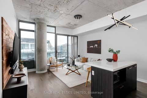 Photo 4 at 1008 - 560 King Street W, Waterfront Communities C1, Toronto