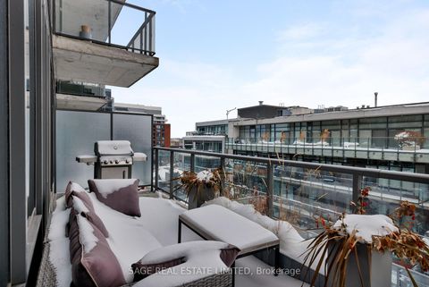 Photo 12 at 1008 - 560 King Street W, Waterfront Communities C1, Toronto