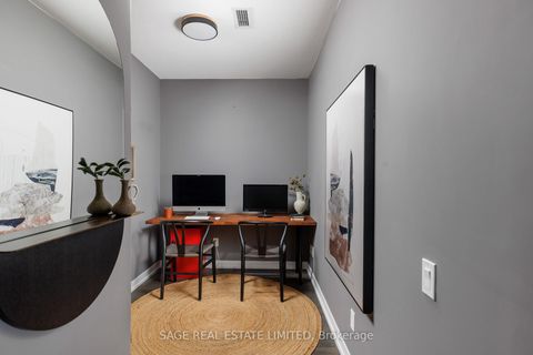 Photo 37 at 1008 - 560 King Street W, Waterfront Communities C1, Toronto