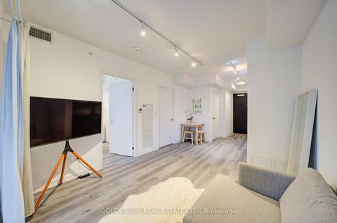 Photo 8 at 321 - 31 Tippett Road, Clanton Park, Toronto