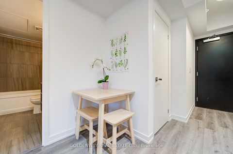 Photo 9 at 321 - 31 Tippett Road, Clanton Park, Toronto