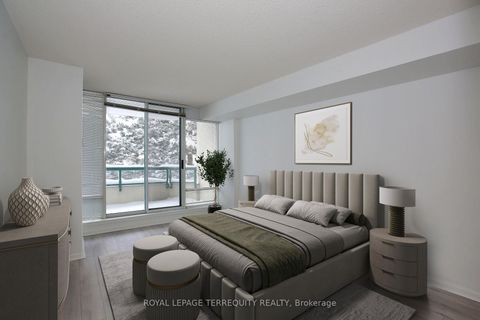 Photo 10 at 310 - 110 Promenade Circle, Brownridge, Vaughan