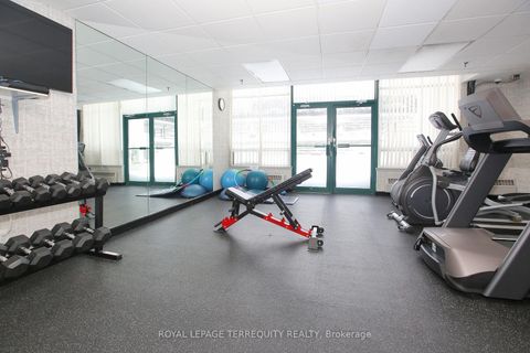 Photo 13 at 310 - 110 Promenade Circle, Brownridge, Vaughan