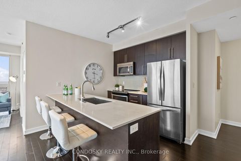 Photo 10 at 4109 - 510 Curran Place, City Centre, Mississauga