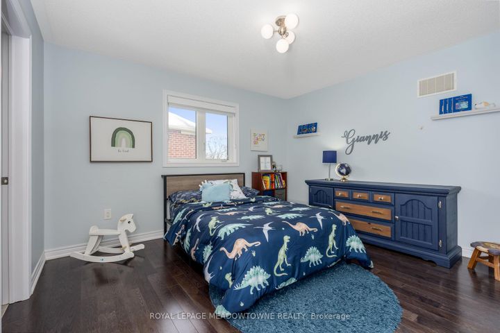 Photo 27 at 71 Northwest Court, Georgetown, Halton Hills