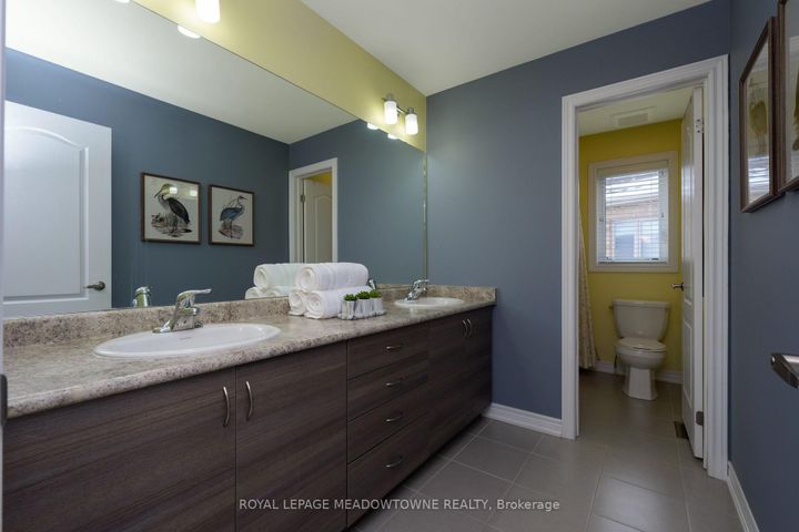 Photo 29 at 71 Northwest Court, Georgetown, Halton Hills