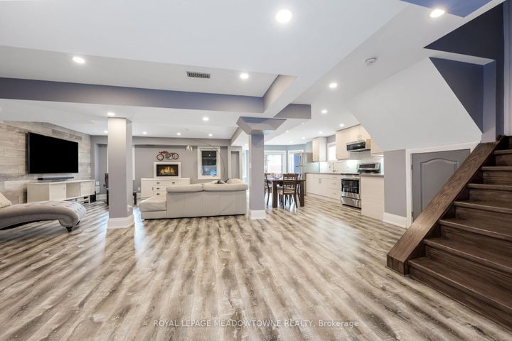 Photo 33 at 71 Northwest Court, Georgetown, Halton Hills