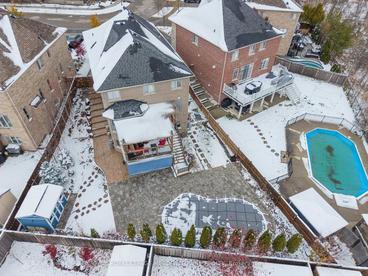 Photo 48 at 71 Northwest Court, Georgetown, Halton Hills