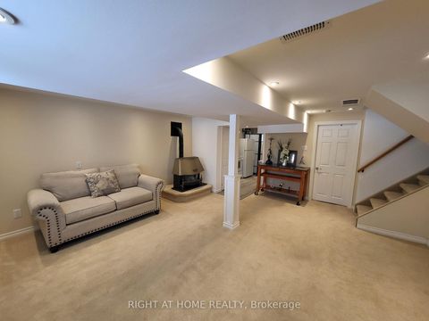 Photo 27 at 832 Boronia Crescent, Leslie Valley, Newmarket