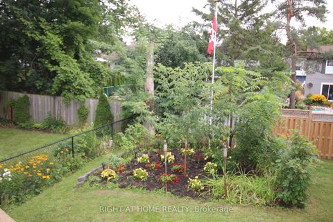 Photo 32 at 832 Boronia Crescent, Leslie Valley, Newmarket