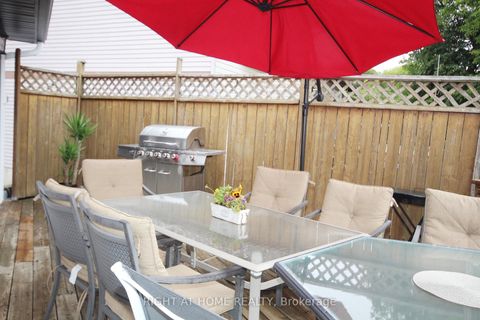 Photo 36 at 832 Boronia Crescent, Leslie Valley, Newmarket