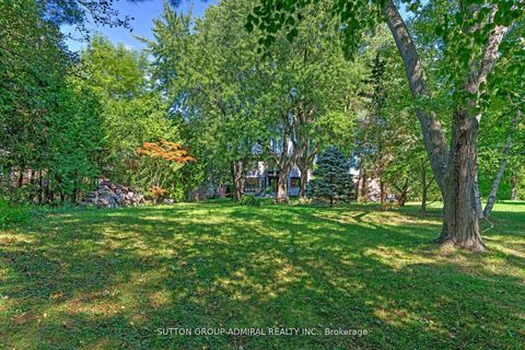 Photo 40 at 126 WOOD Lane, Mill Pond, Richmond Hill