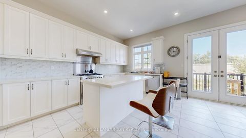 Photo 13 at 234 Touch Gold Crescent, Bayview Southeast, Aurora