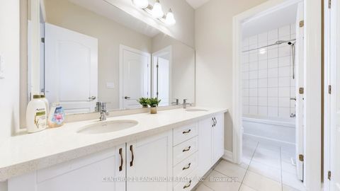 Photo 34 at 234 Touch Gold Crescent, Bayview Southeast, Aurora