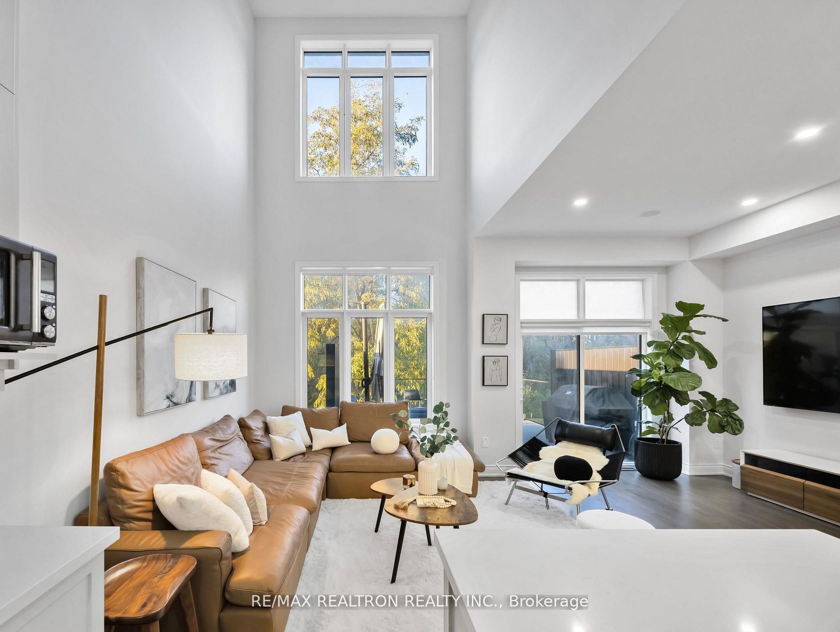 600 Marc Santi Boulevard, Patterson, Vaughan photo 8