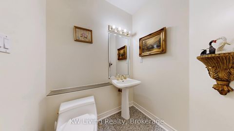 Photo 8 at 41 Graydon Crescent, Bayview Hill, Richmond Hill