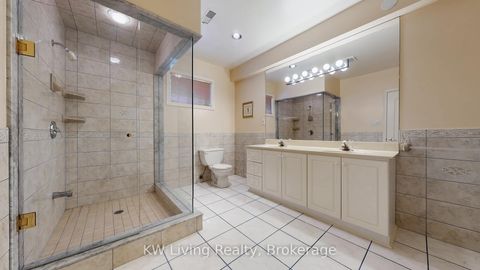 Photo 32 at 41 Graydon Crescent, Bayview Hill, Richmond Hill