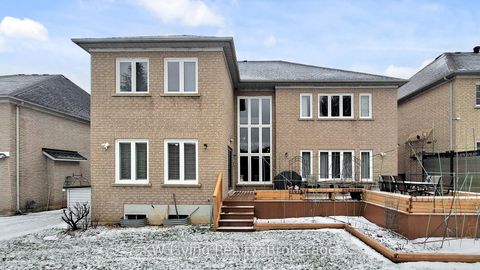 Photo 37 at 41 Graydon Crescent, Bayview Hill, Richmond Hill