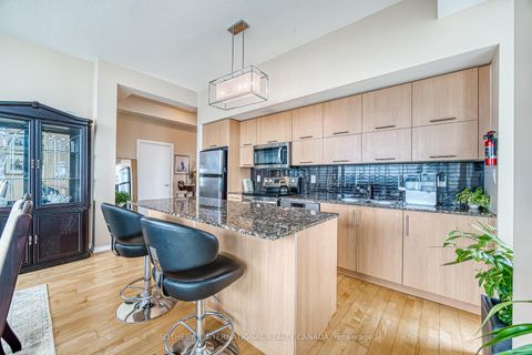 Photo 4 at 4906 - 55 Bremner Boulevard, Waterfront Communities C1, Toronto