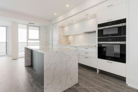 Photo 9 at 1101 - 10 Inn on the Park W, Don Mills, Toronto