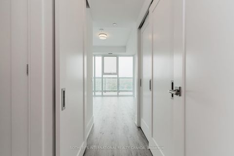 Photo 17 at 1101 - 10 Inn on the Park W, Don Mills, Toronto