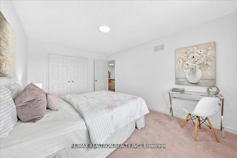 Photo 34 at 29 Westbourne Court, Oak Ridges Lake Wilcox, Richmond Hill