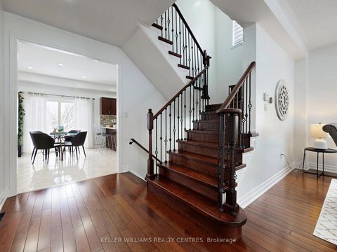 Photo 6 at 19 Thrushwood Drive, 400 West, Barrie