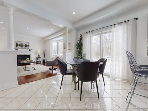 Photo 10 at 19 Thrushwood Drive, 400 West, Barrie