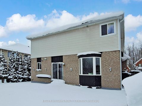 Photo 31 at 19 Thrushwood Drive, 400 West, Barrie
