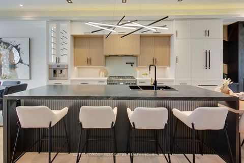 Photo 9 at 199 Arlington Avenue, Cedarvale, Toronto