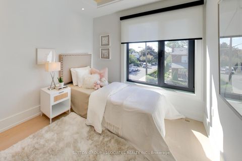 Photo 18 at 199 Arlington Avenue, Cedarvale, Toronto