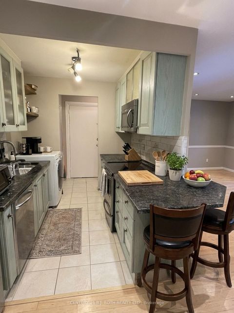 Photo 2 at 508 - 50 Gulliver Road, Amesbury, Toronto