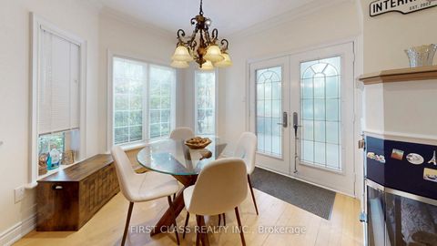 Photo 14 at 116 Kinloch Crescent, Maple, Vaughan