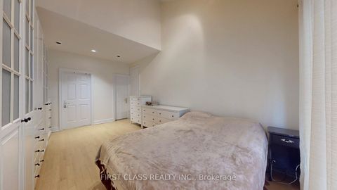 Photo 21 at 116 Kinloch Crescent, Maple, Vaughan