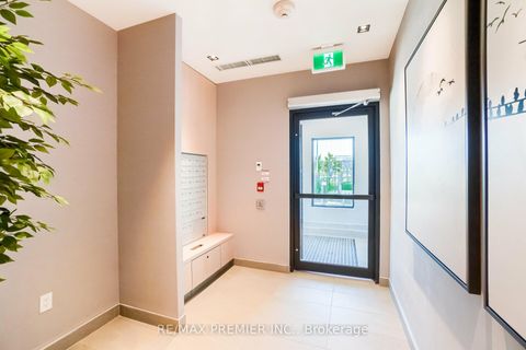 Photo 3 at 116 - 155 Downsview Park Boulevard, CFB, Toronto