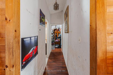 Photo 11 at 195 Woodland Avenue, Keswick North, Georgina