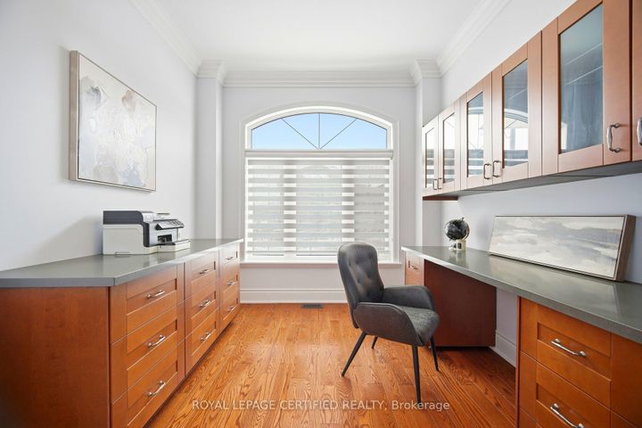 Photo 22 at 100 Virtue Crescent, Vellore Village, Vaughan