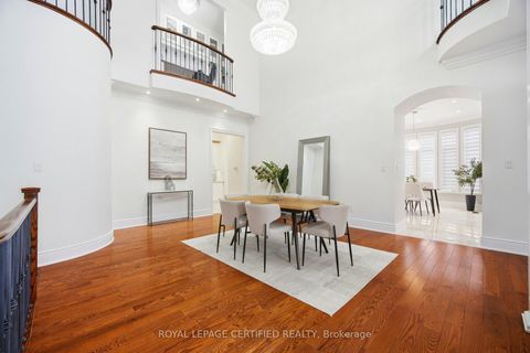 Photo 11 at 100 Virtue Crescent, Vellore Village, Vaughan