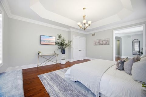 Photo 28 at 100 Virtue Crescent, Vellore Village, Vaughan