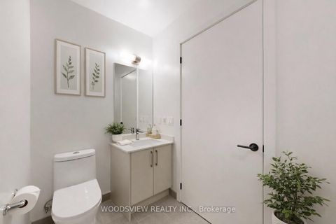 Photo 13 at 533 - 2075 King Road, King City, King