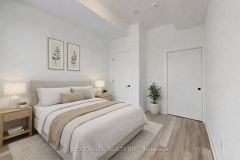 Photo 15 at 533 - 2075 King Road, King City, King