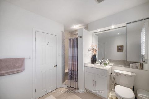 Photo 22 at 9 Durrington Crescent, Bendale, Toronto