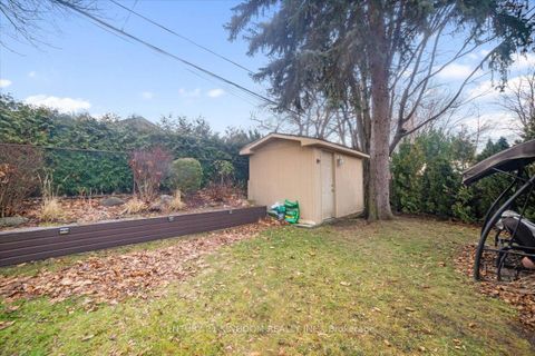 Photo 39 at 9 Durrington Crescent, Bendale, Toronto