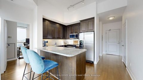 Photo 20 at PH01 - 628 Fleet Street, Niagara, Toronto