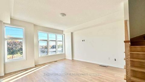 Photo 8 at 432 Okanagan Path, Donevan, Oshawa