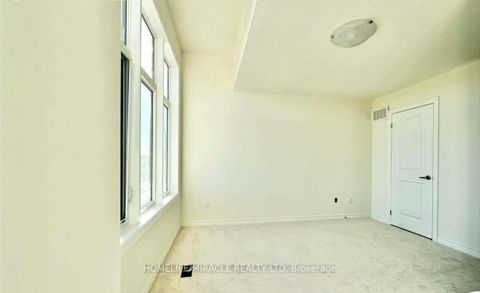 Photo 9 at 432 Okanagan Path, Donevan, Oshawa